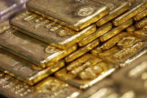 قیمت جهانی طلا با تقویت دلار افت كرد