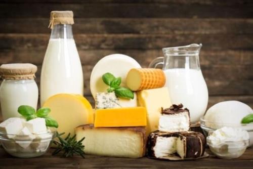 تایید کاهش ۱۰ درصدی قیمت محصولات لبنی
