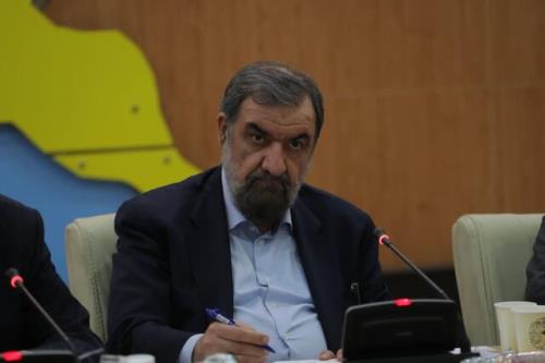 بندر الرویس قطر به بازار ارتباط با ایران تبدیل می شود